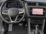 Volkswagen Tiguan 1.4 245pk DSG TSI eHybrid Life · Lederen Bekleding ·  Camera · Wegklapbare Trekhaak · Elek. Voorstoel · Apple/Android Car Play · 18'' Inch · Stuur-, Stoel & achterbank verwarmd ·