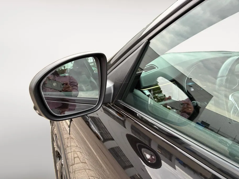 Renault Arkana 1.6 E-Tech Hybrid 145 R.S. Line | Carplay | Camera | Adaptive Cruise Control | Climate Control | Leder en Alcantara