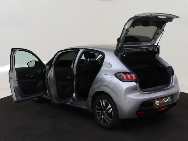 Peugeot 208 1.2 PureTech Allure Navi via Carplay | Cruise Control