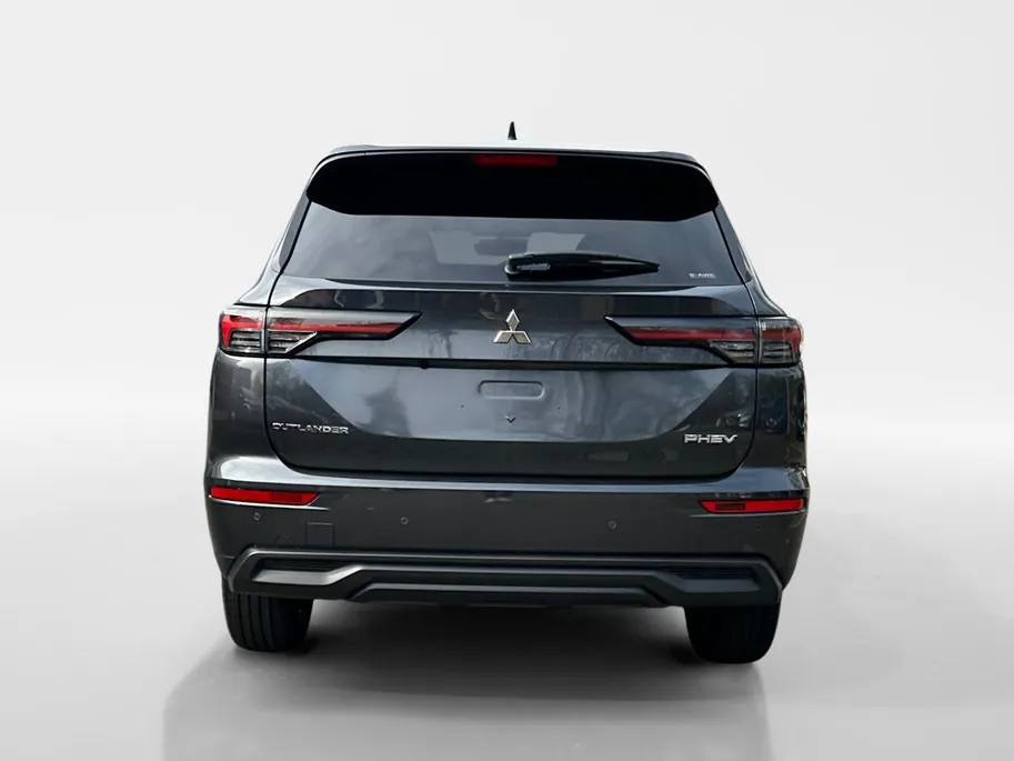 Mitsubishi Outlander 2.4 PHEV Intense | 5000 EURO KORTING | NU DIRECT LEVEBAAR | 8 JAAR GARANTIE |