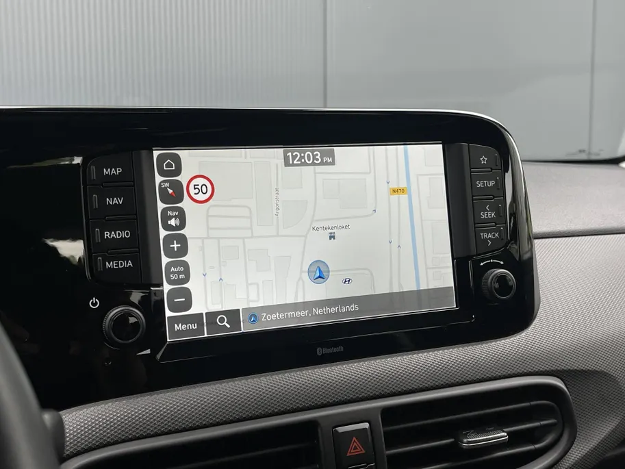 Hyundai i10 1.0 Comfort Smart | Camera | Navi | Cruise | Apple Carplay | Android Auto |