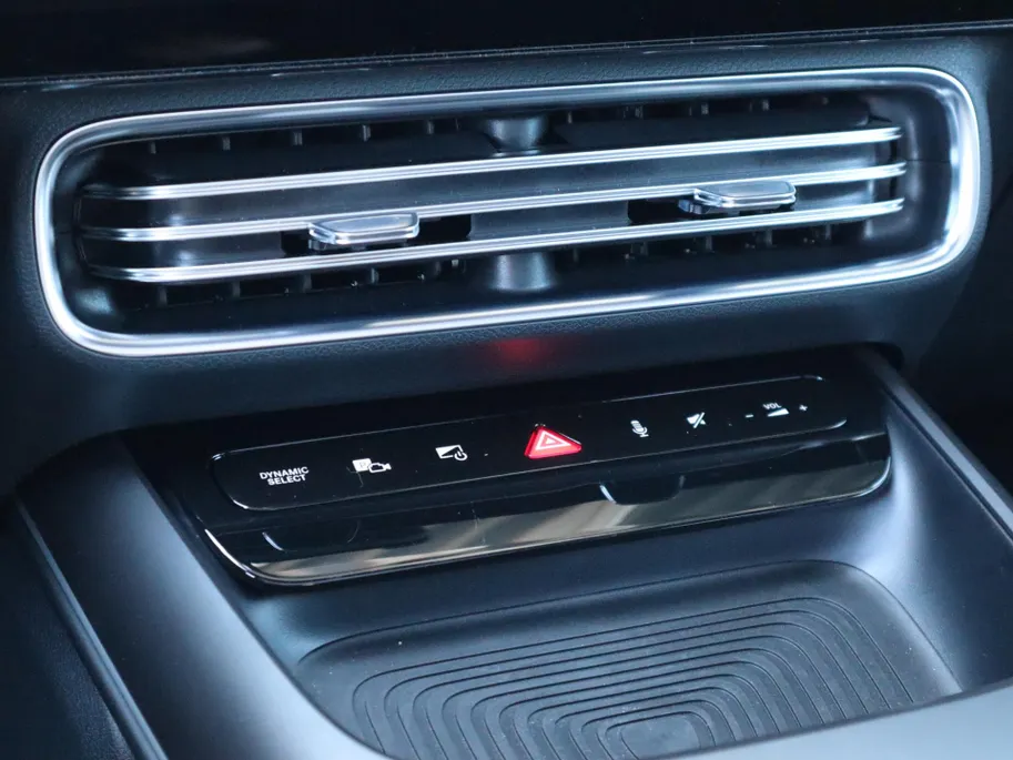 Mercedes-Benz GLB 250+ Business Solution 85.5 kWh l Keyless l Panoramadak l Stoelverwarming