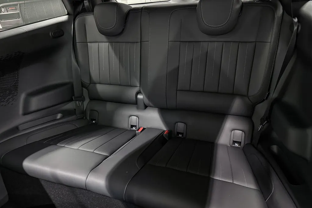 MINI Cooper 3-deurs Electric E John Cooper Works L