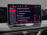 Volkswagen Tiguan 1.5eTSI/150PK R-Line · Panoramadak · Trekhaak · 360°Camera + Parkeersensoren · Garantie t/m 06-01-2030 of 100000km.
