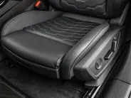 Audi A6 e-tron S edition 83 kWh 286 PK · Trekhaak elek. wegklapbaar · Zwarte lederen sportstoelen · Optiekpakket zwart