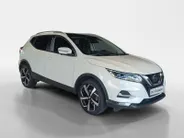 Nissan QASHQAI 1.3 DIG-T Premium Edition | Nappa lederen bekleding | Trekhaak | 1500kg trekgewicht | Pro-pilot | 360grd camera | PDC voor en achter | Climate controle | All season banden | Stoel verwarming |