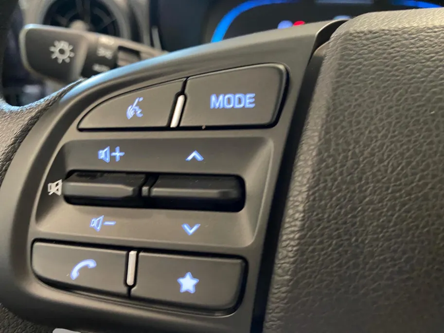 Hyundai i10 1.0 COMFORT | NAVI | CAMERA |
