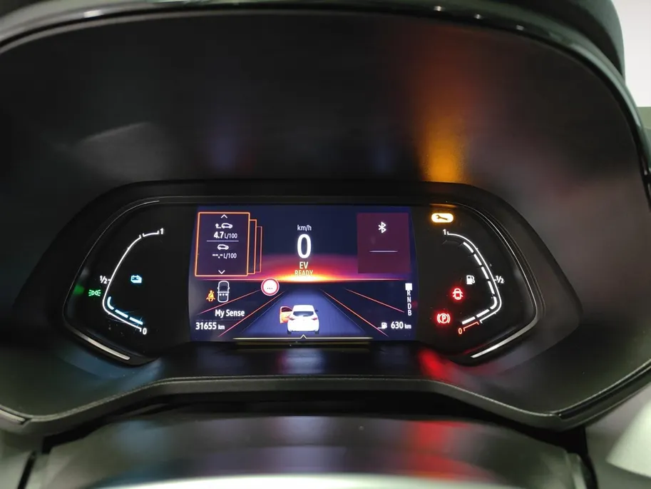 Renault Clio 1.6 E-Tech Hybrid 145 Techno AUTOMAAT NAVI AIRCO APPLE CARPLAY ANDROID AUTO CRUISE CONTROLE LM VELGEN PARKEERSENSOREN ZEER MOOIE AUTO