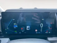 Ford Puma Gen-E Premium 46,8 kWh | Driver Assistancepack | Winterpack | Matrix Ledkoplampen | Panoramadak | El. Achterklep | BLIS | Nieuw te bestellen bij Zeeuw & Zeeuw Ford Schoonhoven |