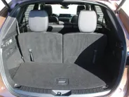 Mazda CX-80 2.5 e-SkyActiv PHEV Homura Plus | Trekhaak | Stuur-/stoelverwarming + ventilatie | 360 Camera | Schuifdak | Elek. stoelverst. | 20' LM | Leer | 7-zits |