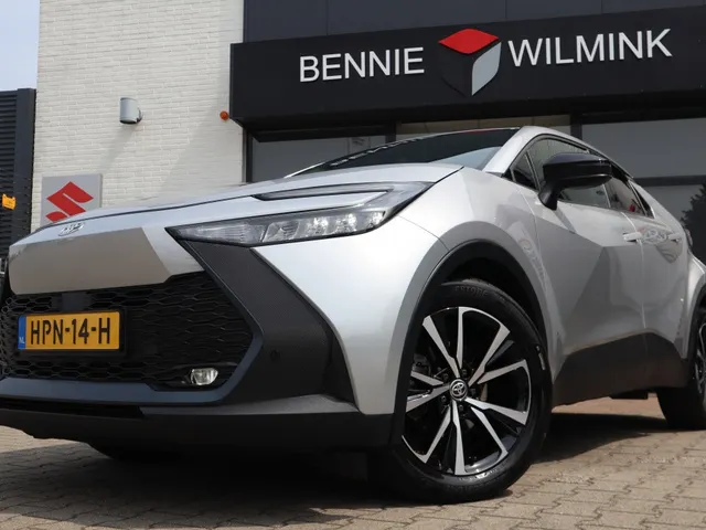 Toyota C-HR 1.8 Hybrid 140 Dynamic | Blindspot | Parkeersensoren V+A