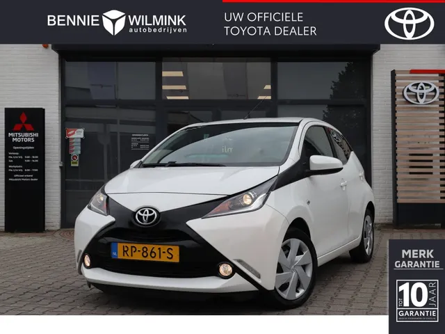 Toyota Aygo 1.0 VVT-i x-play Carplay | Camera