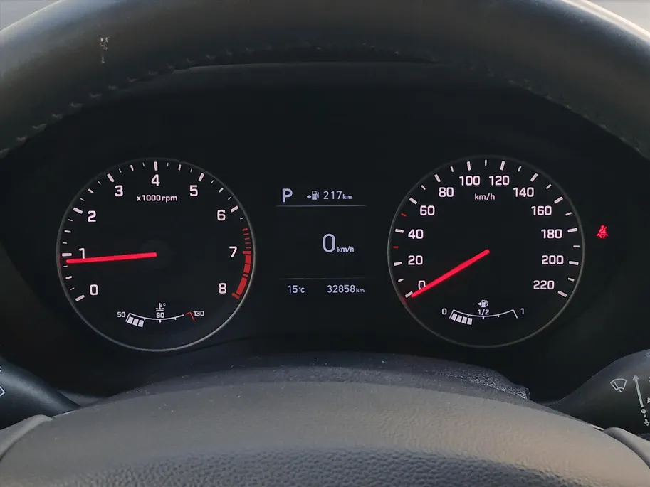 Hyundai i20 1.0 T-GDI 100PK Automaat Comfort / Carplay / Climate en Cruisecontrol! / UNIEK!