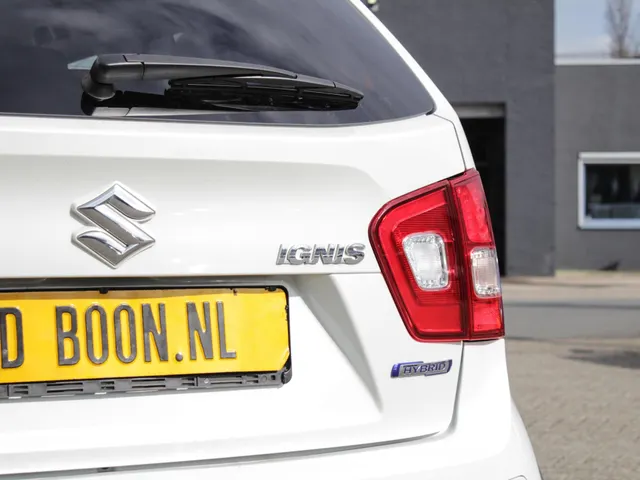 Suzuki Ignis 1.2 Smart Hybrid Style | Navi | Camera | Cruise | Clima