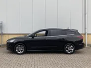 Ford Focus 1.0 EcoBoost Hybrid 125 pk Titanium SYNC 4 Navigatie - Apple Carplay/ Android Auto- Winter Pack - 16inch Lichtmetalen velgen