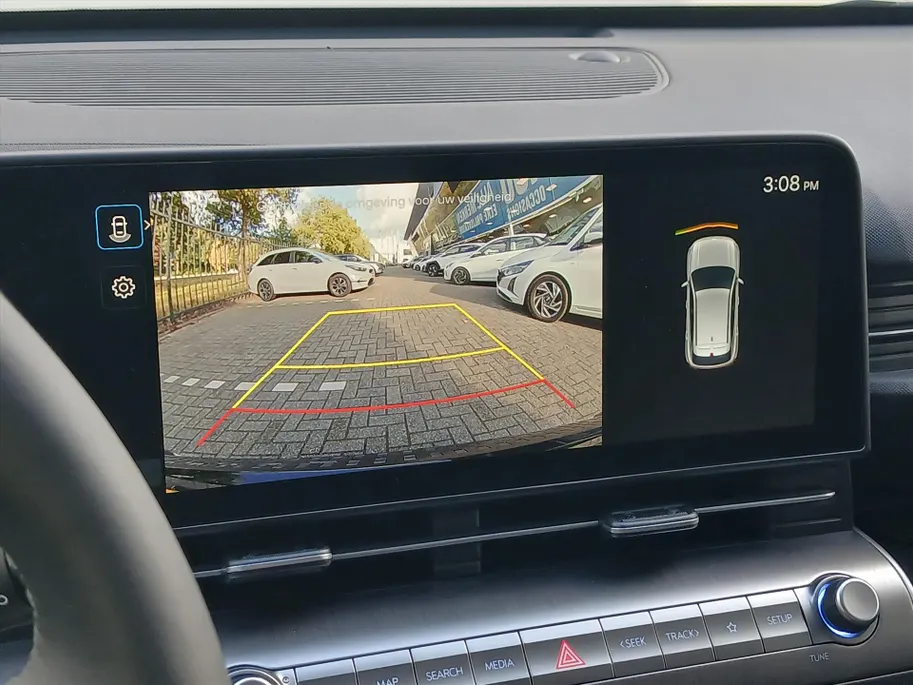 Hyundai Kona 64,8 kWh 204pk Pure Edition + Comfort Pack / DIRECT LEVERBAAR! / Demonstratieauto / 19' velgen!