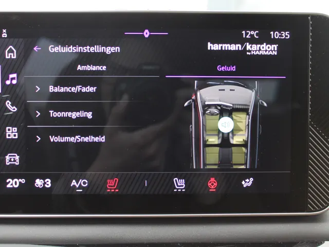 Renault 5 Comfort range iconic cinq 52 kWh 150 PK | Pack Harman Kardon geluid | Pack winter | Dak sticker | Camera achter |
