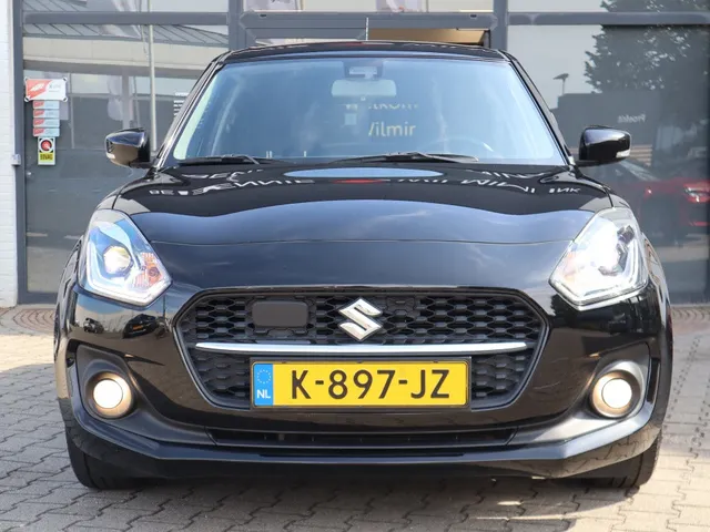 Suzuki Swift 1.2 Style Smart Hybrid AdaptiveCruise | Carplay | Keyless VERKOCHT