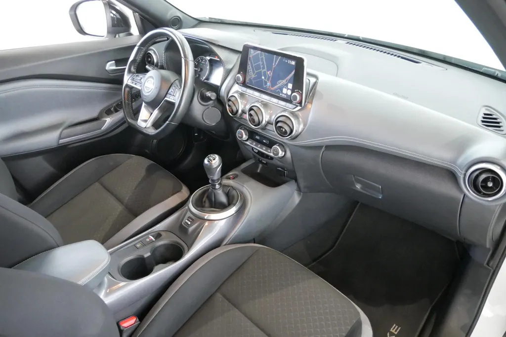 Nissan Juke 1.0 DIG-T N-Design *Navigatie+Camera*Climate*Parc Assist*Cruise controle*Dealer Onderhouden*IN ZEER NETTE STAAT!