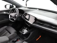 Audi Q4 e-tron 50 299pk Quattro S Competition 77 kWh · SOH 93% · Panoramadak · Wegklapbare Trekhaak · Elek. Voorstoelen · Leder Interieur · 21'' Inch ·