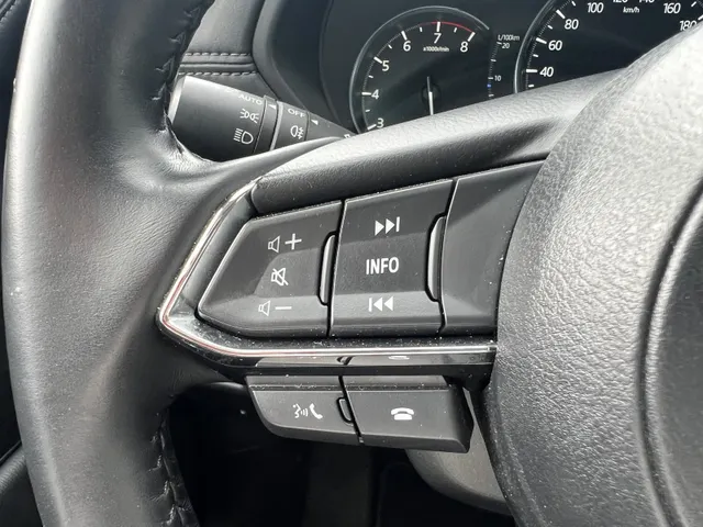 Mazda CX-5 2.0 e-SkyActiv-G M Hybrid 165 Newground AUTOMAAT | TREKHAAK | 360gr. CAMERA | NAVIGATIE | APPLE + ANDROID | HEAD-UP DISPLAY | 19'LM VELGEN | EL.A. KLEP |