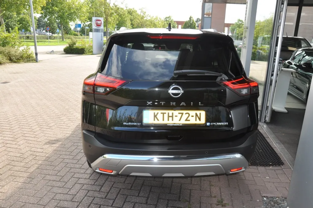 Nissan X-Trail 1.5 e-4ce Tekna. Plus. 4WD Head-Up Leer Schuifdak