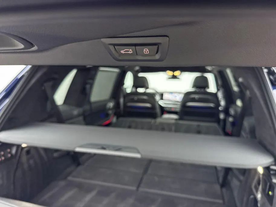 BMW X7 M60i xDrive