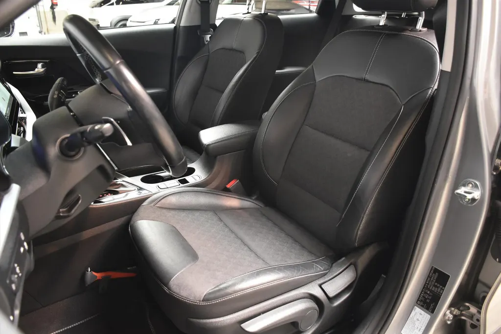 Kia Niro 1.6 GDi Hybrid 141pk DCT6 DynamicLine TREKHAAK