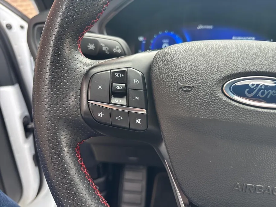 Ford Kuga 2.5 PHEV ST-Line X | Trekhaak | B&O audio | Winter Pack | Elektrisch. voorstoelen | Elektrisch. achterklep