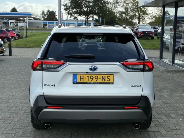 Toyota RAV4 2.5 Hybrid Dynamic | Navigatie | Keyless