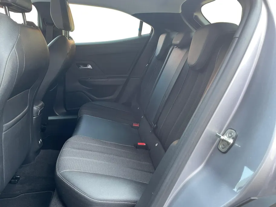 Opel Mokka 1.2 Turbo GS Line | Navigatie| Carplay/Android auto| Achteruitrijcamera| Parkeersensoren v+a| Adaptieve cruise control|