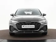 Audi A3 Sportback 40 TFSIe 204pk S Edition · Camera · Apple/Android Car Play · Parkeer Assistent · Stoelverwarming · Sportstoelen · Sfeerverlichting · Garantie t/m 06-10-2029 of 100.000km