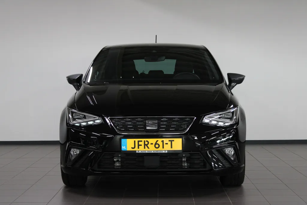 SEAT Ibiza 1.0 EcoTSI Xcellence 115pk 5 jaar garantie / Keyless / Full led / 17'' LMV / Camera /