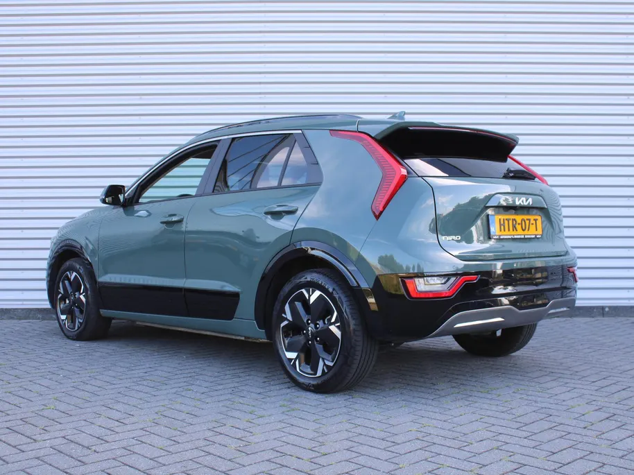 Kia Niro EV Air 64.8 kWh | Stuur-/stoelverwarming | Camera | Cruise adapt. | 17' LM | Elekt. stoelverstelling | Dodehoek detectie | LED | Clima |