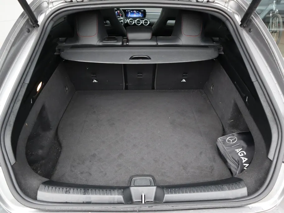 Mercedes-Benz CLA Shooting Brake 250 e Star Edition AMG Line l Panoramadak l Stoelverwarming l Ambiente lichtpakket