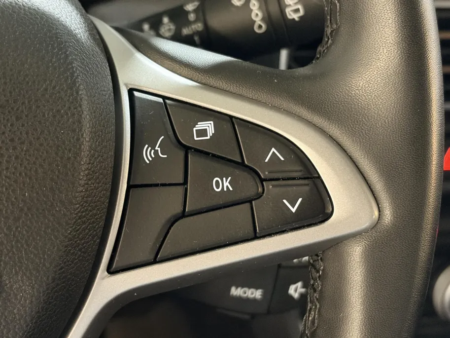 Dacia Sandero Stepway 100PK TCe ECO-G Extreme (LPG) | 1ste Eigenaar | Trekhaak | 1100KG Trekgewicht | Camera | Apple Carplay/Android Auto | Parkeersensoren | Lichtmetalen Velgen | Licht & Regen Sensor | LED Lampen|