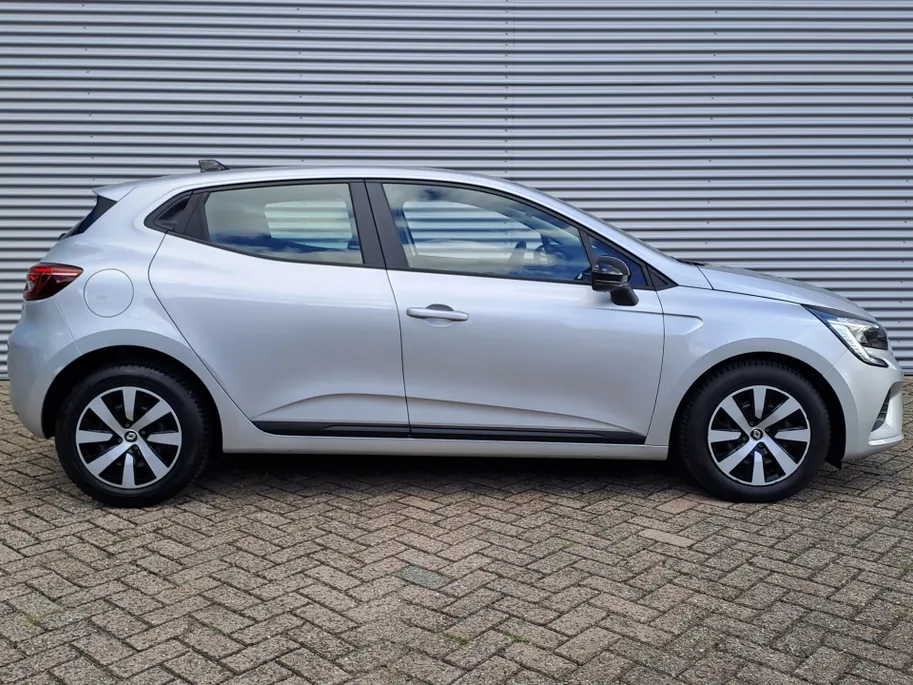 Renault Clio 1.0 TCe 90 Equilibre | Navigatie | Cruise | DAB | Rijstrooksensor met correctie | Airco | Apple Carplay/Android Auto