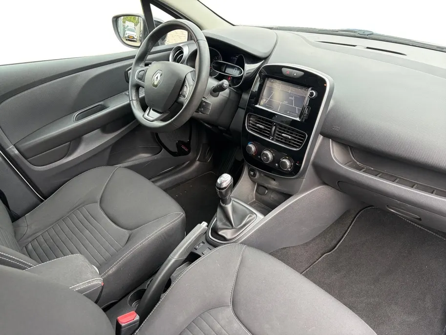 Renault Clio Estate 0.9 TCe Limited | Navigatie | Airco | Cruise Control | LM Velgen | 1e Eigenaar Dealeronderhouden