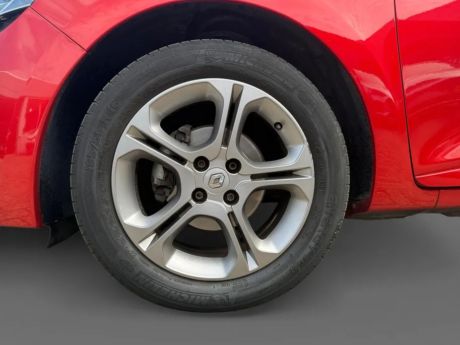 Renault Clio 0.9 TCe Dynamique | GT-LINE Pakket | Navigatie | Achteruitrijcamera | Climate control | 12 maanden garantie! |