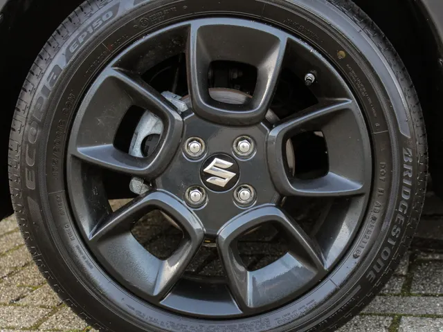 Suzuki Ignis 1.2 Smart Hybrid Select Automaat | Navi | Airco | Camera | Lm-Velgen