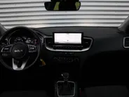 Kia Ceed Sportswagon 1.5 T-GDi MHEV DynamicLine | Navi | Camera | Clima | Cruise | 17' GT-Line velgen | LED | Apple Carplay | Android Auto |