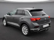 Volkswagen T-Roc 1.5TSI/150PK DSG Sport · Trekhaak · Apple/Android Car Play · Stoel- & stuurverwarming · Camera