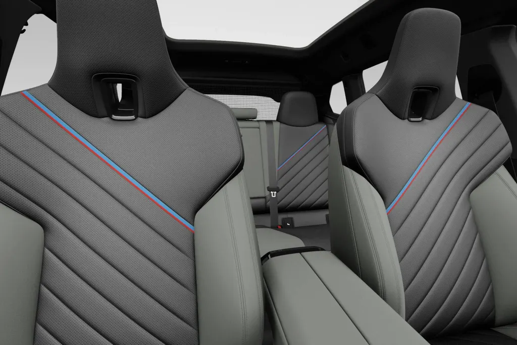 BMW iX xDrive M70