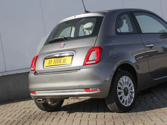 Fiat 500 1.2 Lounge Automaat | Carplay / Android auto | Airco | Cruise | Park sens