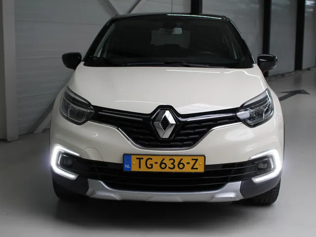 Renault Captur 0.9 TCe Intens Navigatie | Parkeercamera | Climate Control | Dodehoekdetectie | Inklapbare buitenspiegels
