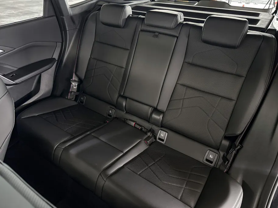 BMW iX1 eDrive20 67 kWh M Sport Edition