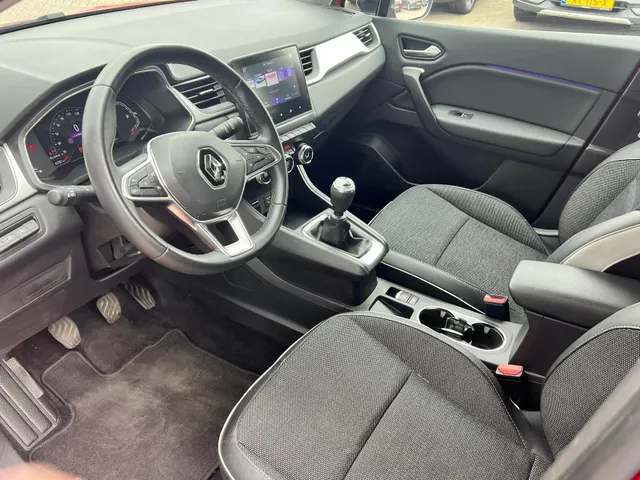 Renault Captur 1.0 TCe 90 techno | A.CAMERA | NAVIGATIE | APPLE CARPLAY/ANDROID AUTO | PARKEERSENSOREN V+A | NED.AUTO | 1e EIGENAAR |
