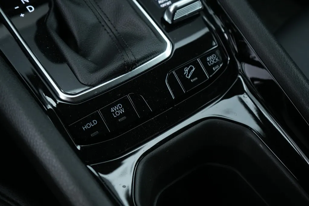 Jeep Compass 4xe 240 PK Hybrid S | Leder | Navi | Winter | Camera | 19'