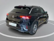 Volkswagen T-Roc 1.5TSI/150PK R-Line DSG · Navigatie · Apple/Android Car Play · Parkeersensoren · Garantie t/m 13-11-2027 of 100000km