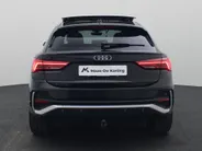 Audi Q3 Sportback 45 TFSIe 180kW/245PK S Line · Panoramadak · Trekhaak · Sonos soundsystem · Garantie t/m 04-04-2029 of 100000km.